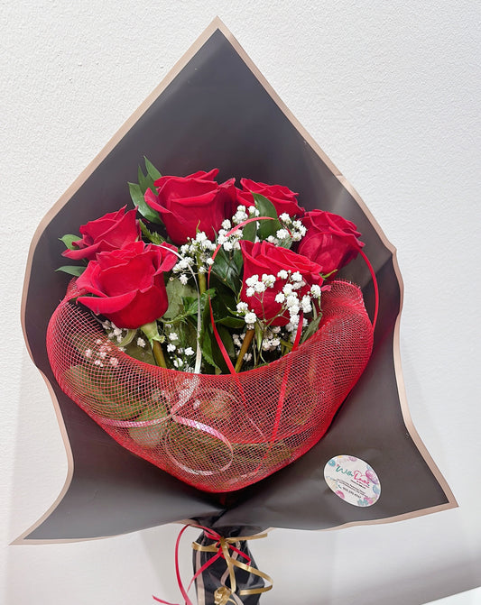 Elegance 6 Roses Bouquet